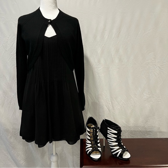sanctuary Black Spaghetti Strap Lined Little Black Dress.  Size Small. - Picture 10 of 10